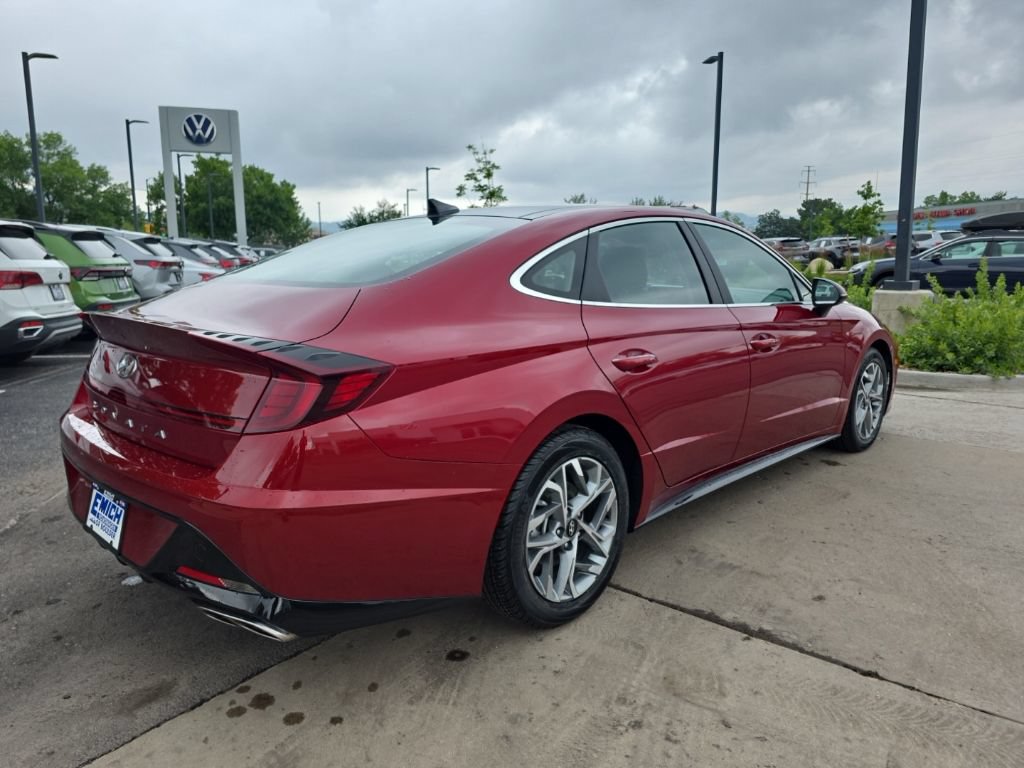 Used 2023 Hyundai Sonata SEL w/ Convenience Package FWD image 5