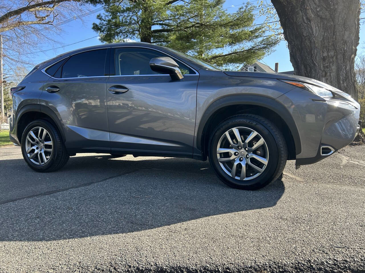 Used 2016 Lexus NX 200t AWD w/ Premium Package image 1