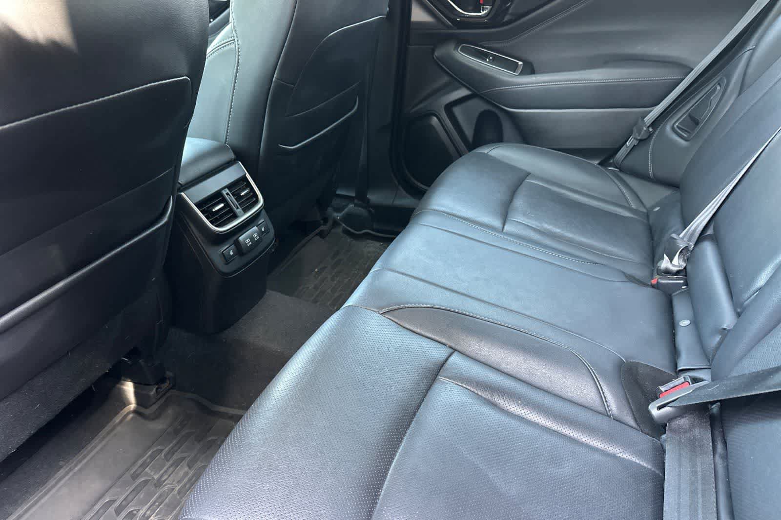 Used 2022 Subaru Outback Limited AWD/4WD image 5