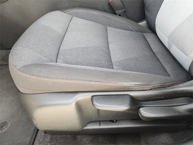 Certified 2024 Chevrolet Trax RS w/ Driver Confidence Package image 23