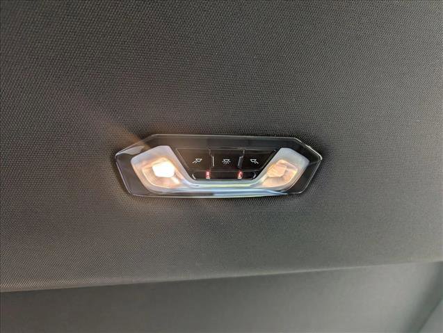 Used 2025 BMW 330i xDrive Sedan image 26