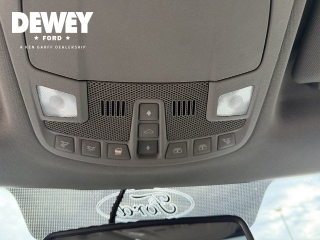 Used 2016 Ford F150 XLT w/ Equipment Group 302A Luxury AWD/4WD image 19