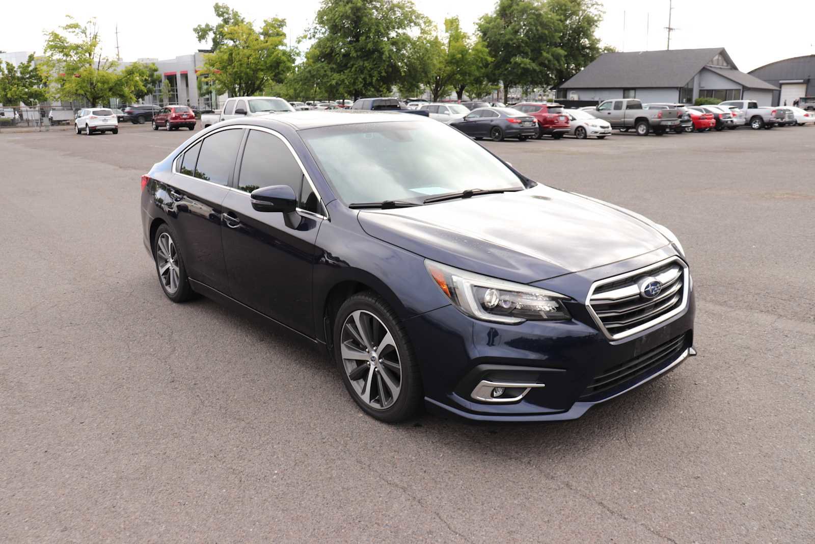 Used 2018 Subaru Legacy 2.5i Limited AWD/4WD image 3
