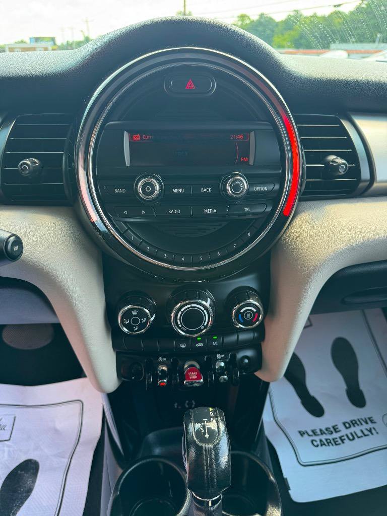Used 2014 MINI Cooper 2-Door Hardtop FWD image 15