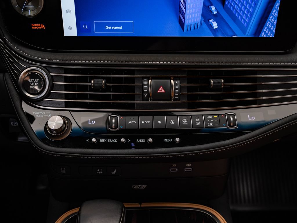 Certified 2023 Lexus LS 500 AWD w/ Interior Upgrade Package image 35