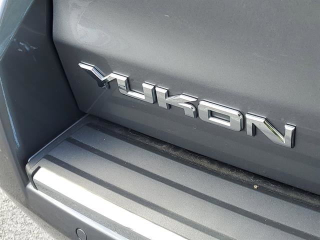Used 2020 GMC Yukon Denali w/ Denali Premium Package image 29