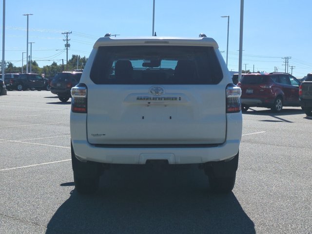 Used 2024 Toyota 4Runner SR5 Premium AWD/4WD image 5