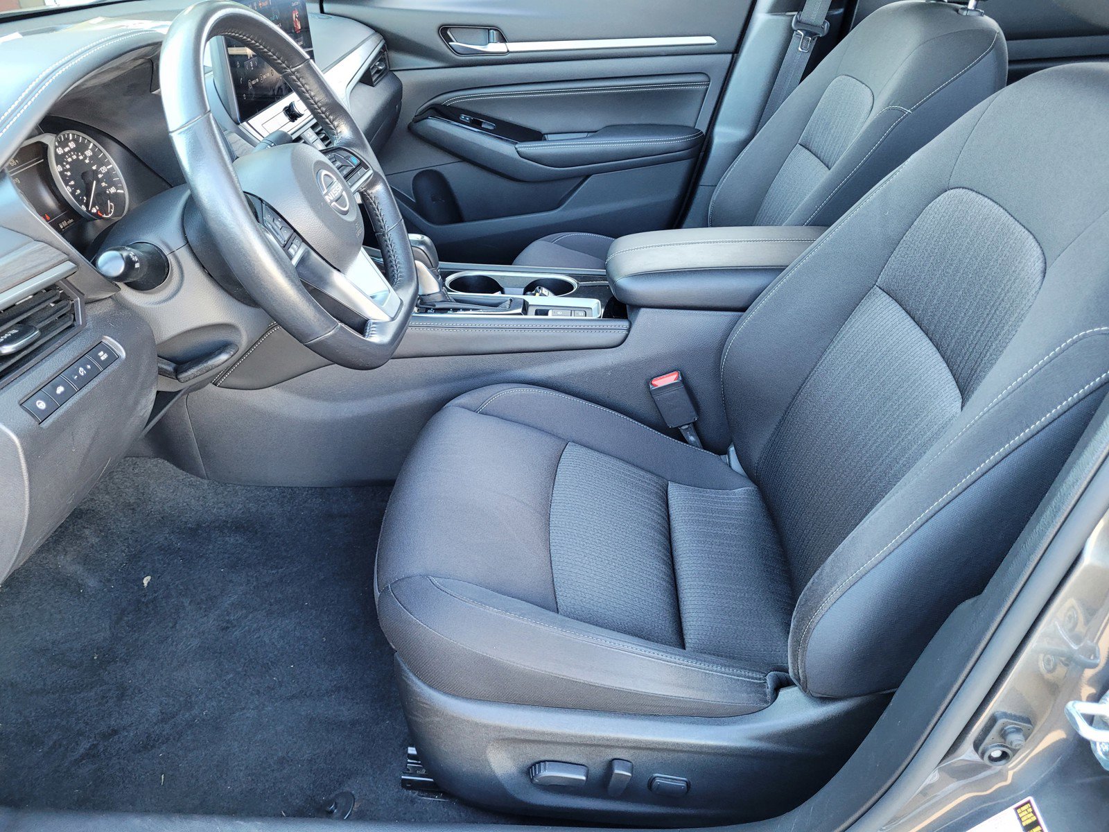 Certified 2023 Nissan Altima 2.5 SV w/ SV Premium Package image 18