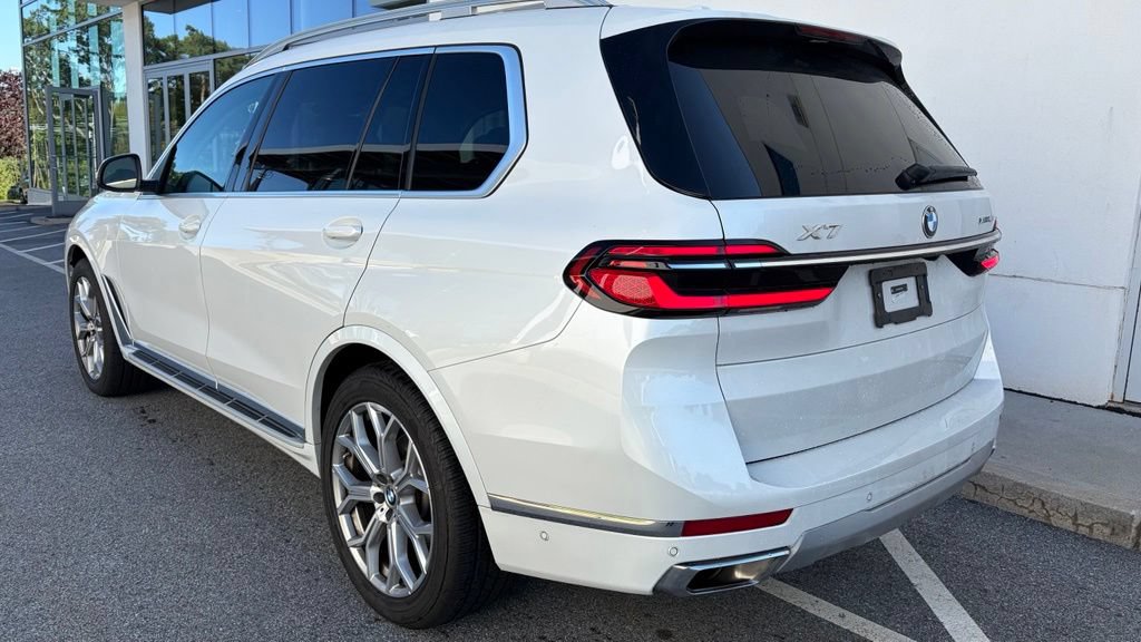 Certified 2025 BMW X7 xDrive40i AWD/4WD image 2