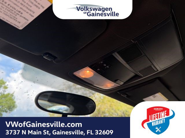 Used 2019 Volkswagen Beetle 2.0T S FWD image 27