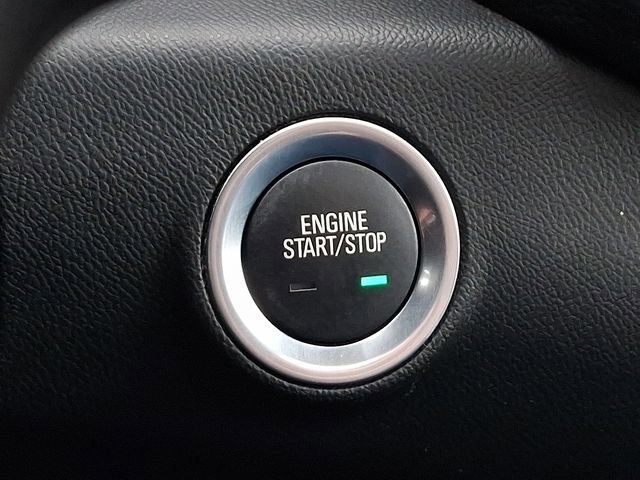 Used 2024 GMC Terrain AT4 image 24