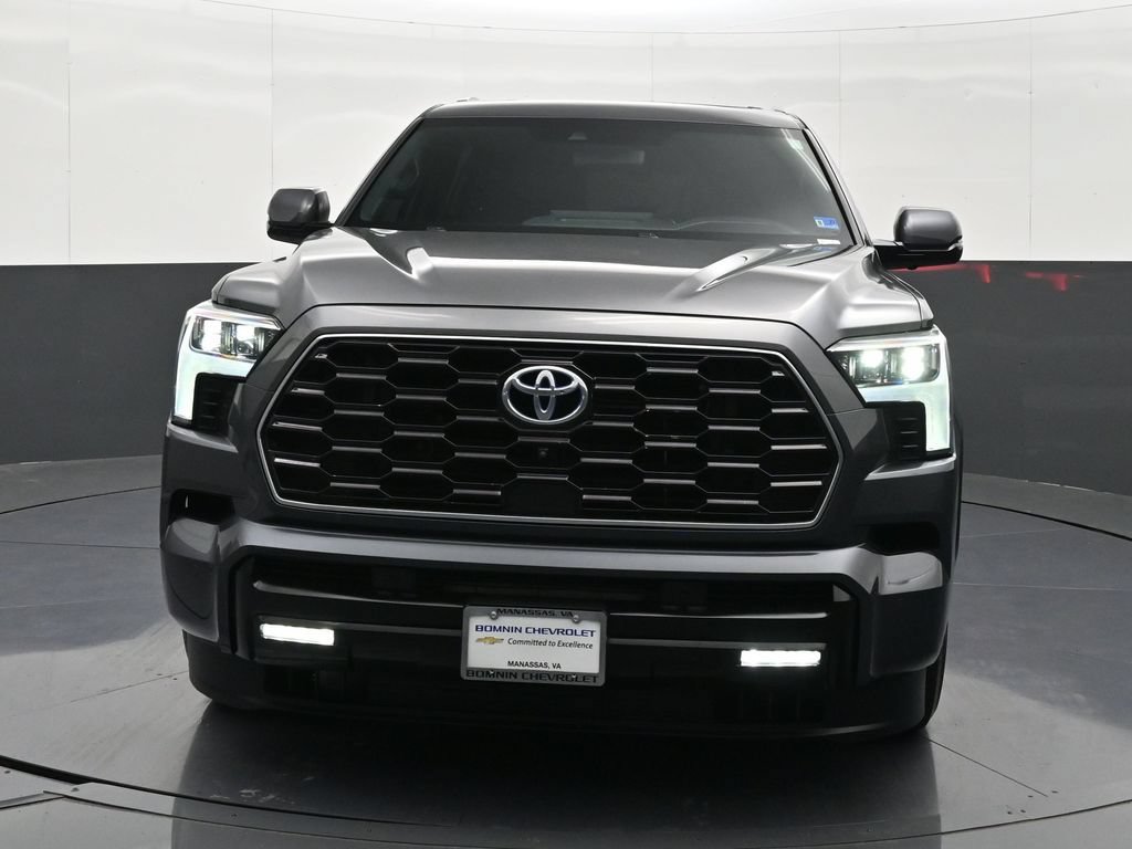 Used 2023 Toyota Sequoia Platinum AWD/4WD image 8