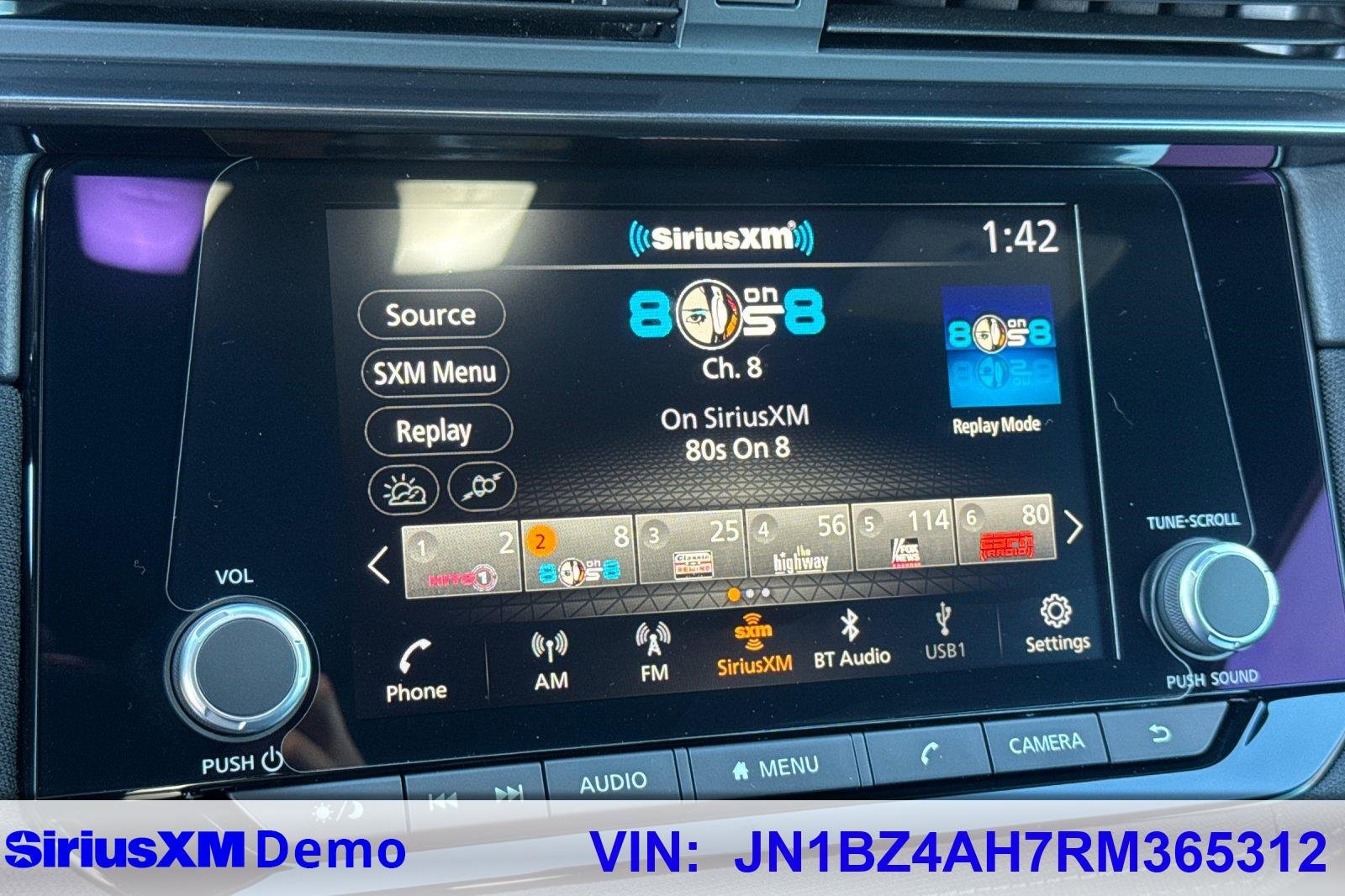 Used 2024 Nissan Z Sport w/ Floor Mat Package image 25