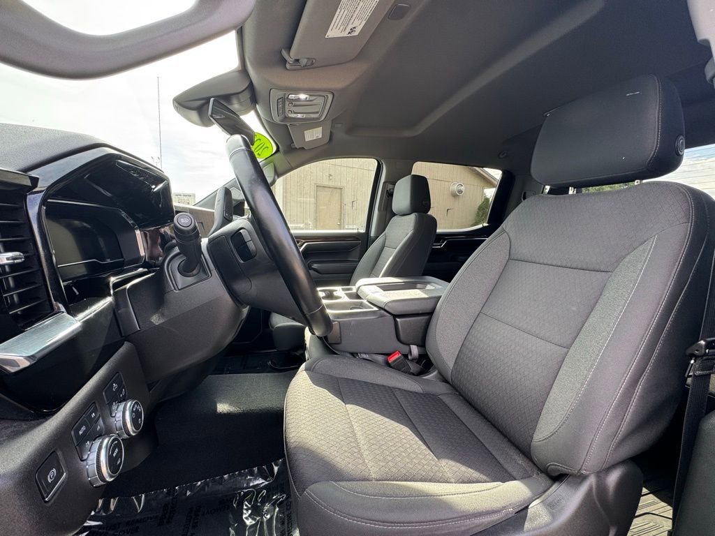 Used 2023 GMC Sierra 1500 SLE image 23