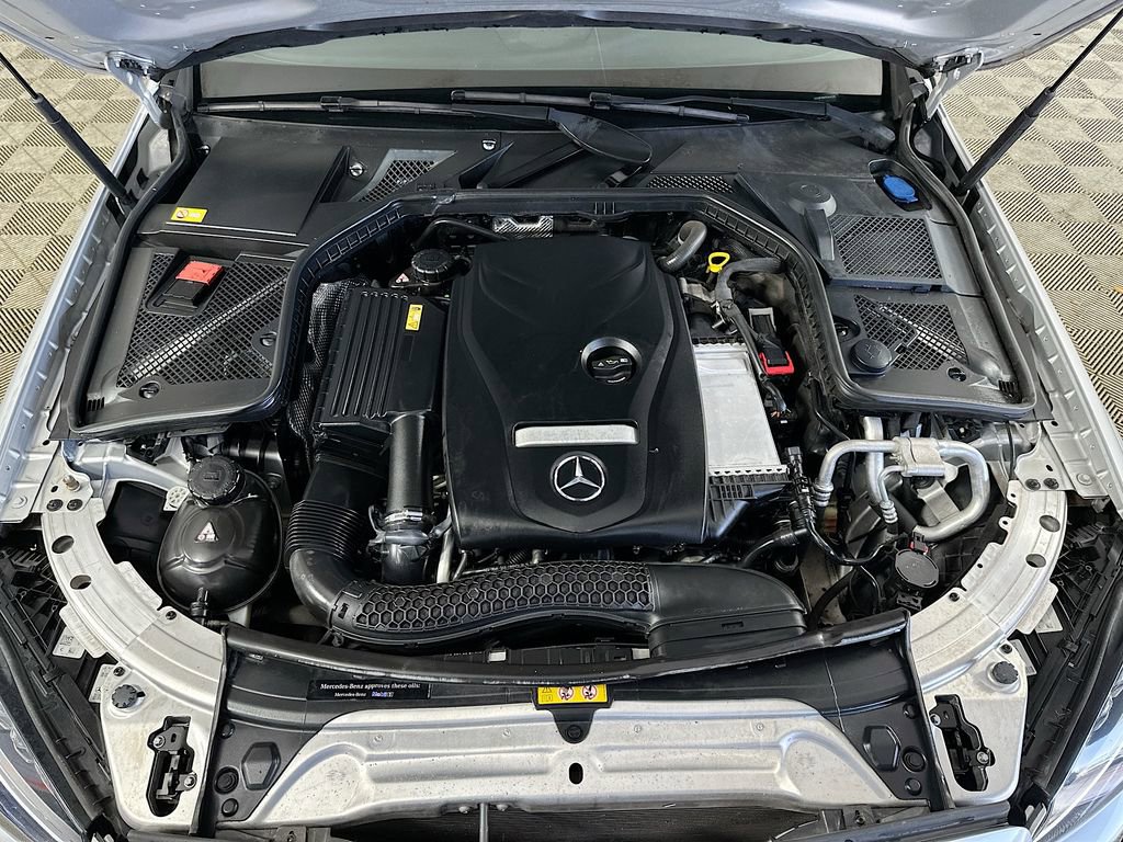 Used 2015 Mercedes-Benz C 300 4MATIC Sedan image 38