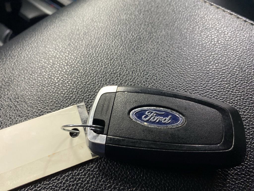 Used 2024 Ford Expedition Max XLT image 40