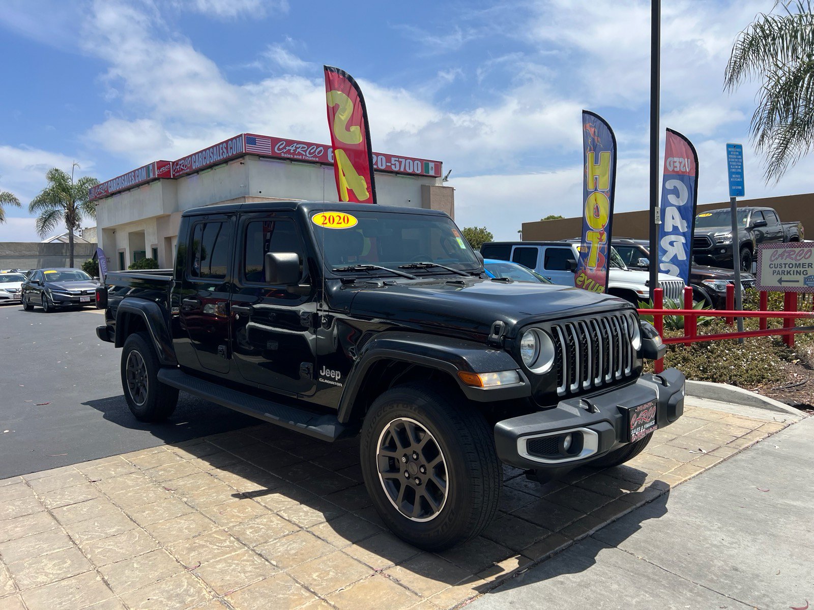Used 2020 Jeep Gladiator Overland AWD/4WD image 2
