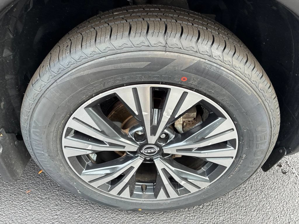 Certified 2023 Nissan Rogue SV AWD/4WD image 9