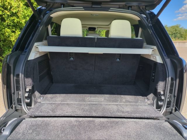 Used 2023 Land Rover Range Rover Long Wheelbase SE AWD/4WD image 16