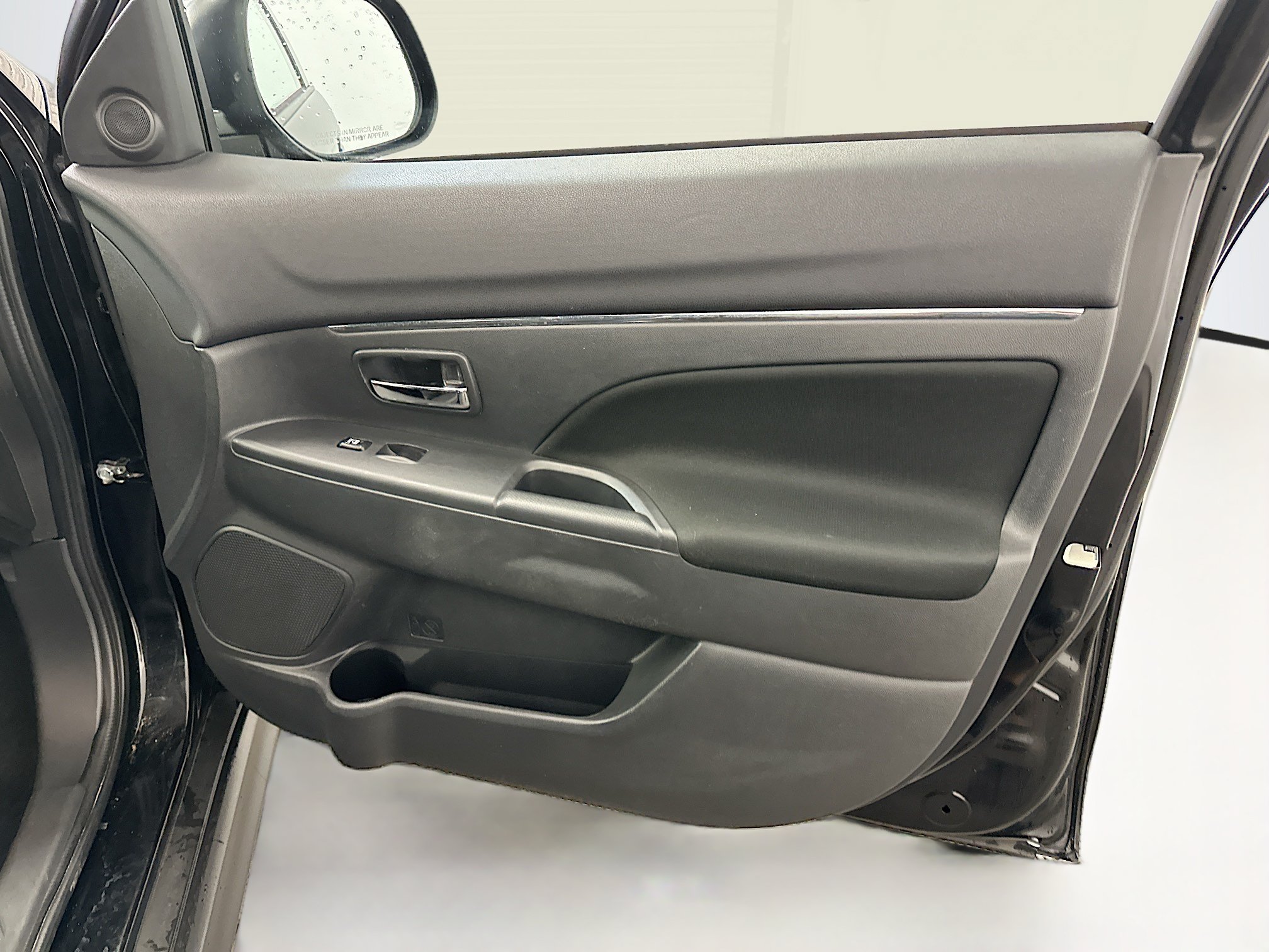Used 2024 Mitsubishi Outlander Sport ES AWD/4WD image 32