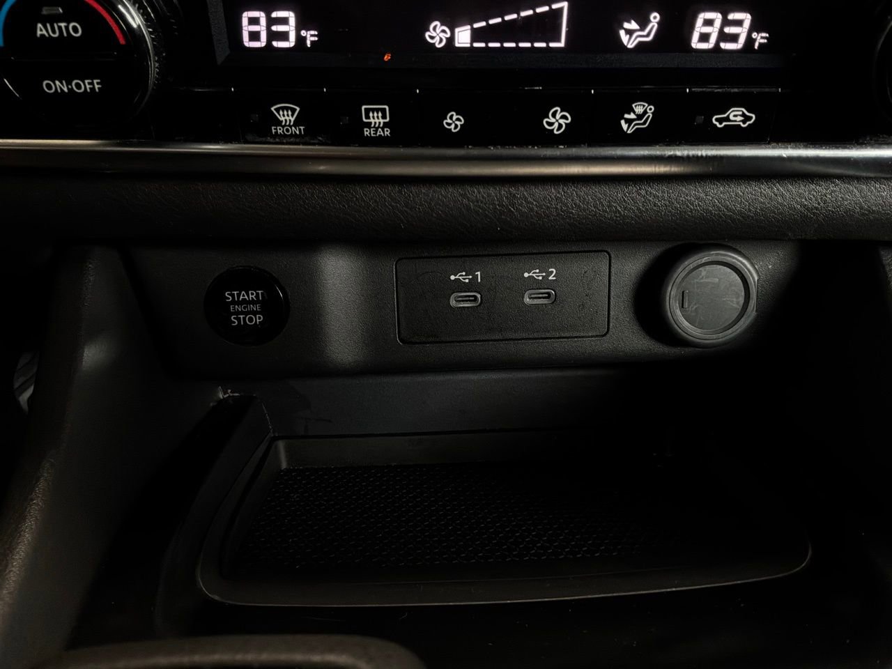 Used 2025 Nissan Rogue SV FWD image 25