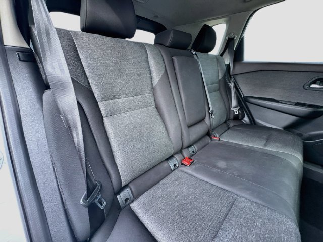 Used 2022 Nissan Rogue SV AWD/4WD image 30