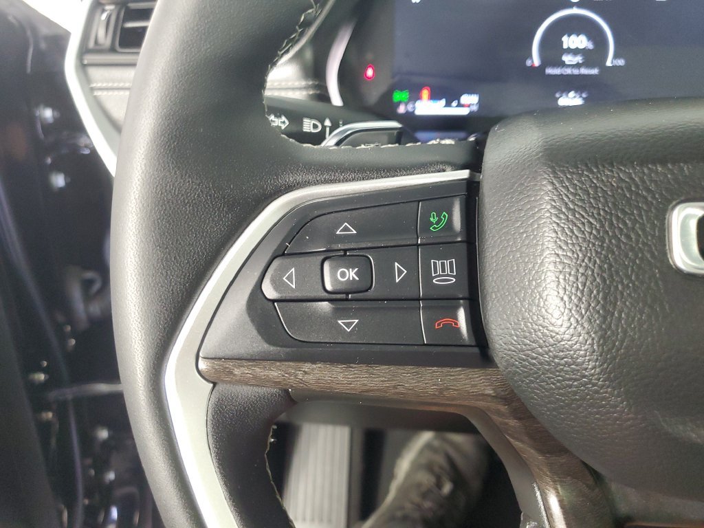 Used 2026 Jeep Grand Cherokee Limited AWD/4WD image 29