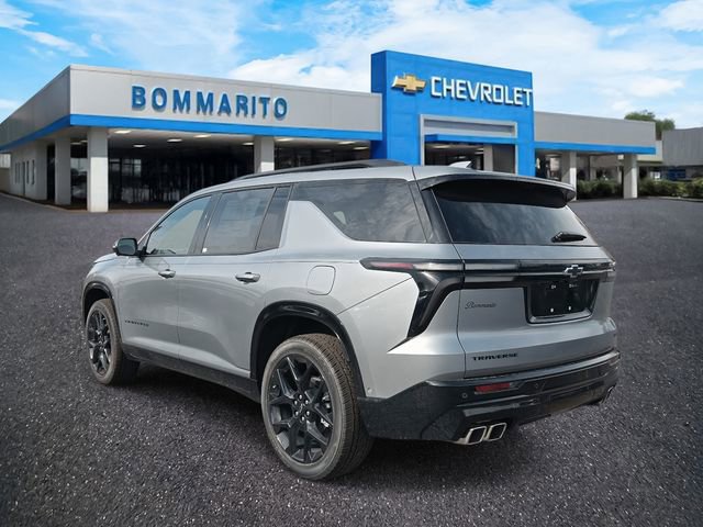 New 2026 Chevrolet Traverse RS w/ LPO, Floor Liner Package image 3
