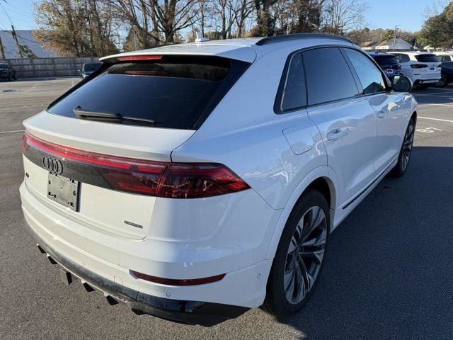 Certified 2025 Audi Q8 Prestige w/ Prestige Package image 4