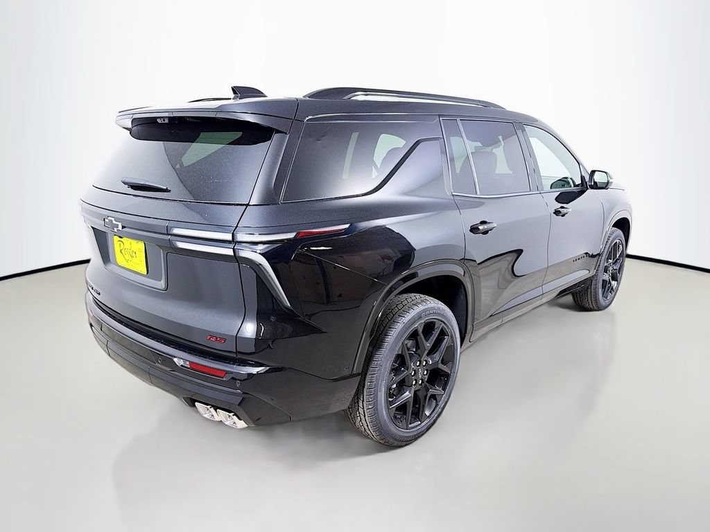 New 2026 Chevrolet Traverse RS w/ LPO, Floor Liner Package AWD/4WD image 5