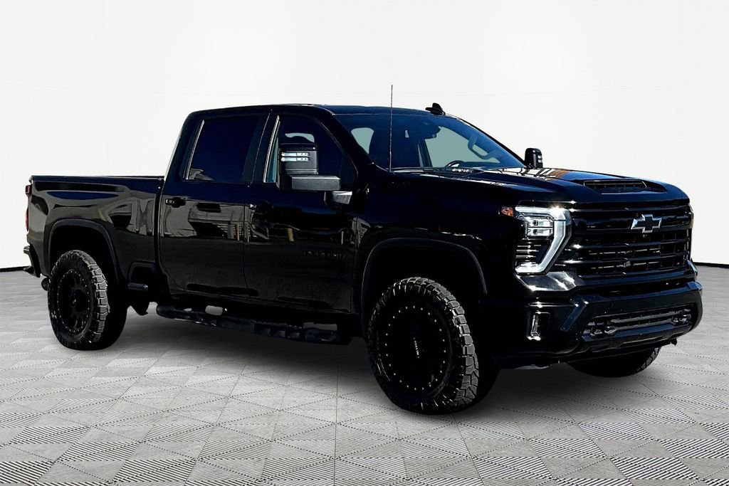 Used 2024 Chevrolet Silverado 2500 LT w/ Midnight Edition