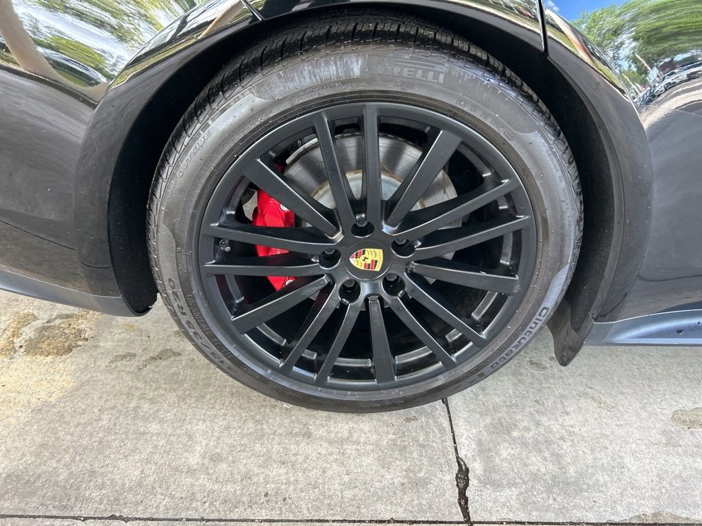 Used 2019 Porsche Panamera GTS image 23