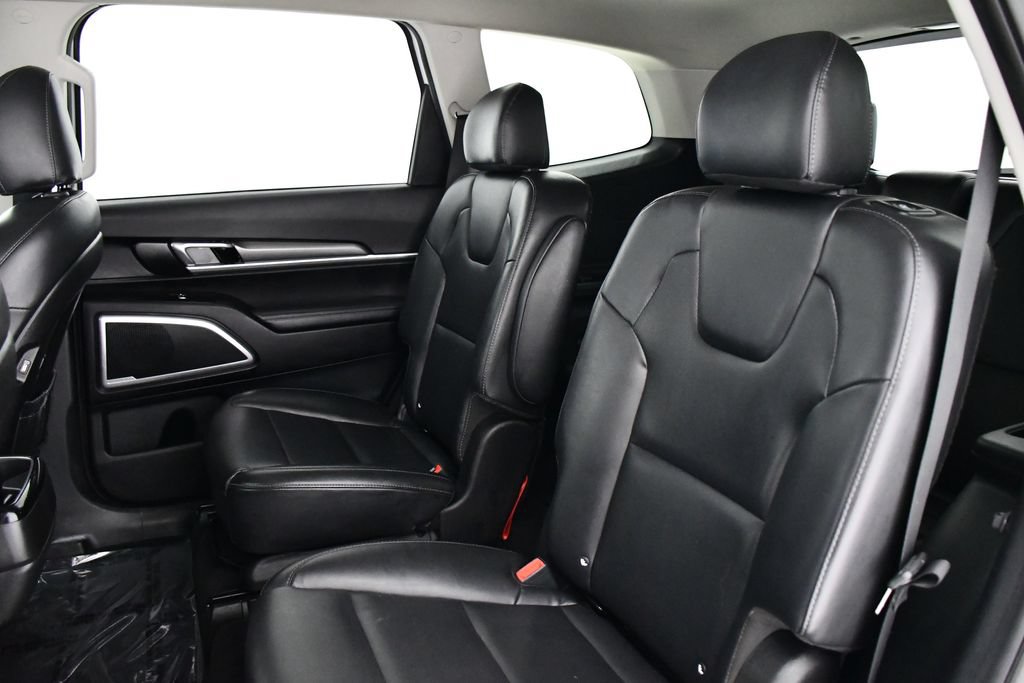 Used 2020 Kia Telluride S AWD/4WD image 21