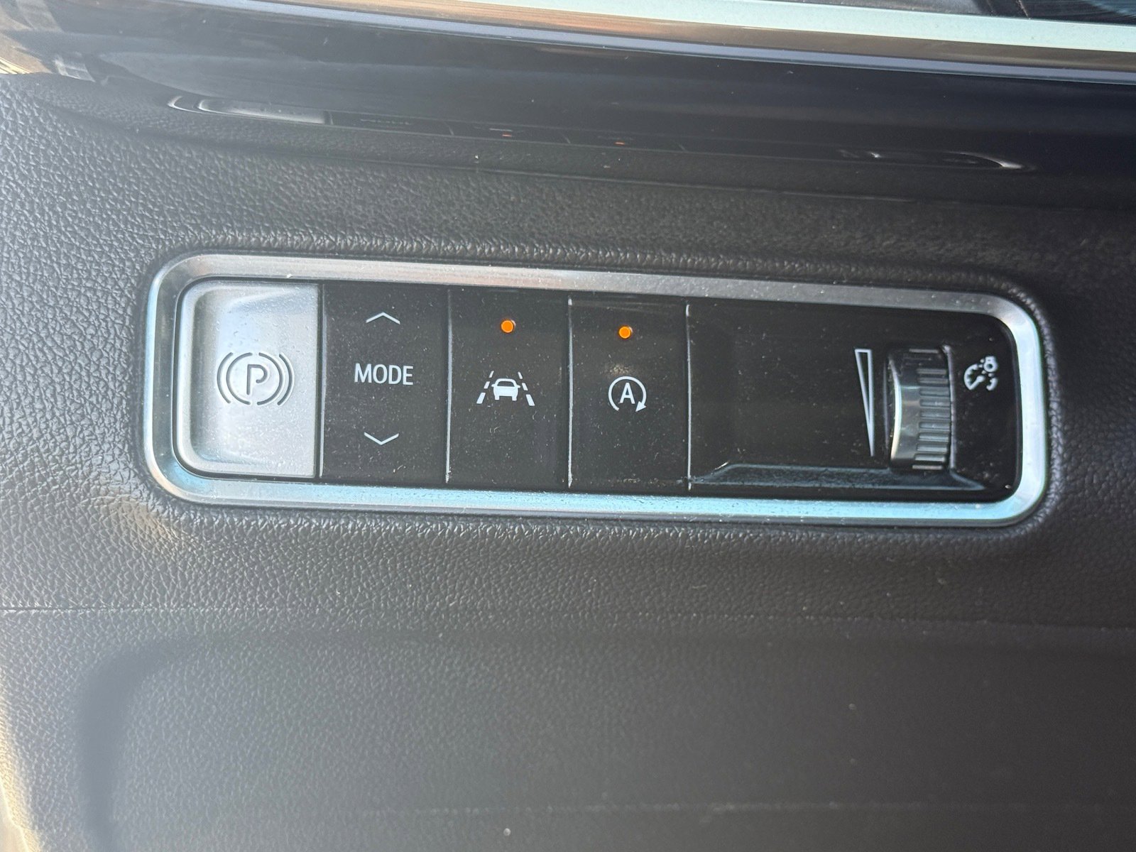 Used 2024 Buick Envision Avenir image 22