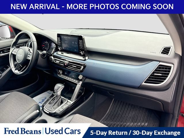 Used 2023 Kia Seltos S AWD/4WD image 36