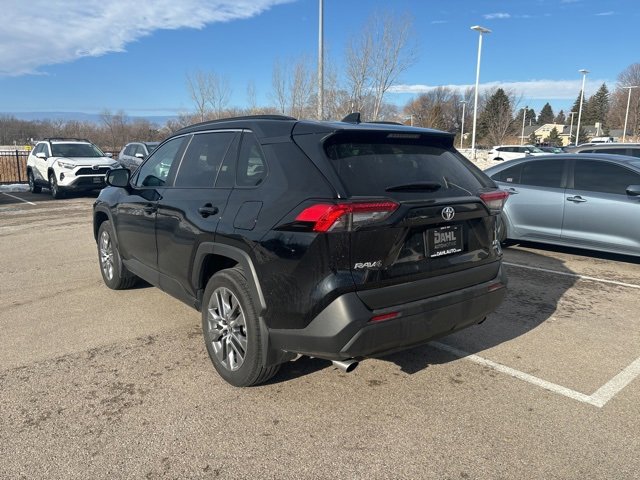Used 2023 Toyota RAV4 XLE Premium image 13