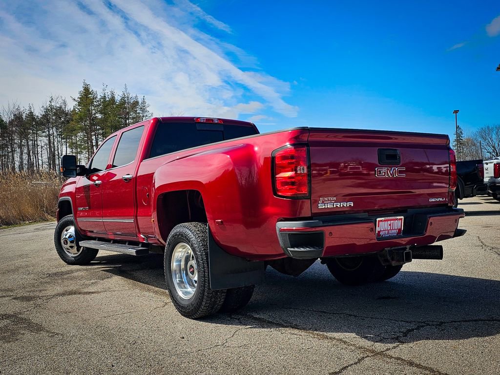 Used 2018 GMC Sierra 3500 Denali w/ Duramax Plus Package image 7