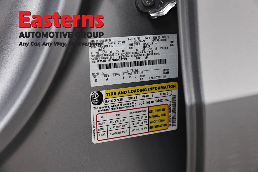 Used 2024 Ford Expedition XLT image 36