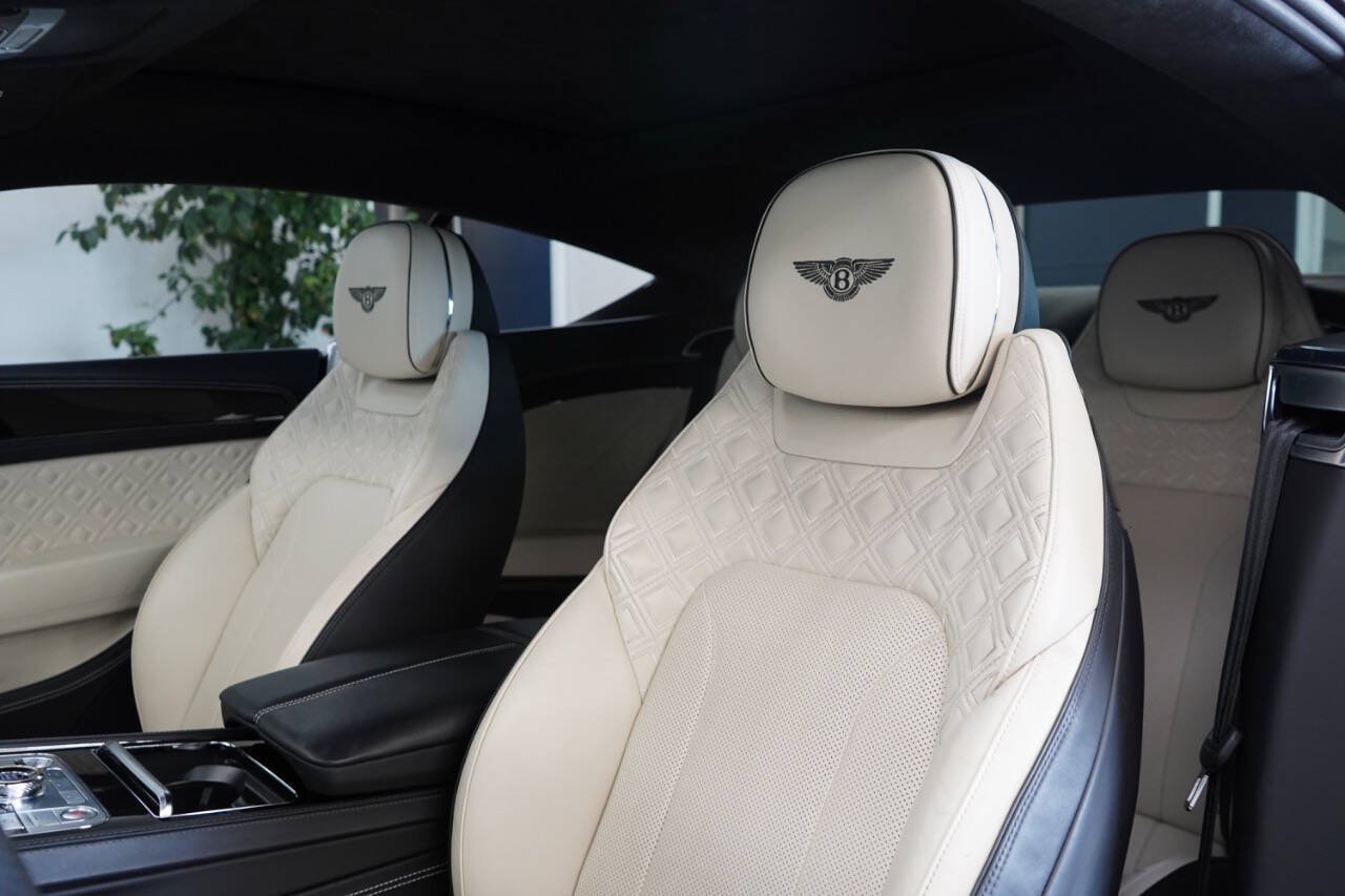 Used 2021 Bentley Continental GT AWD/4WD image 53