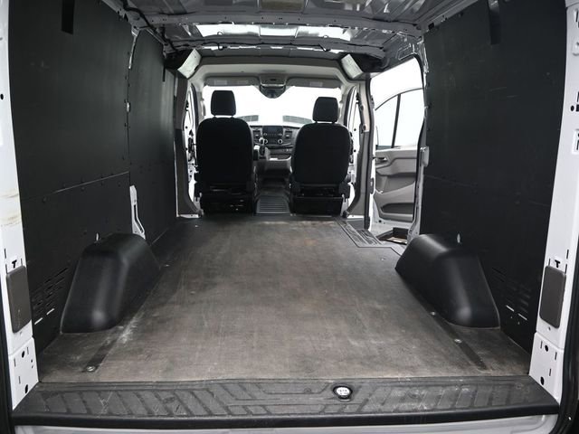 Used 2022 Ford Transit 250 Low Roof image 10
