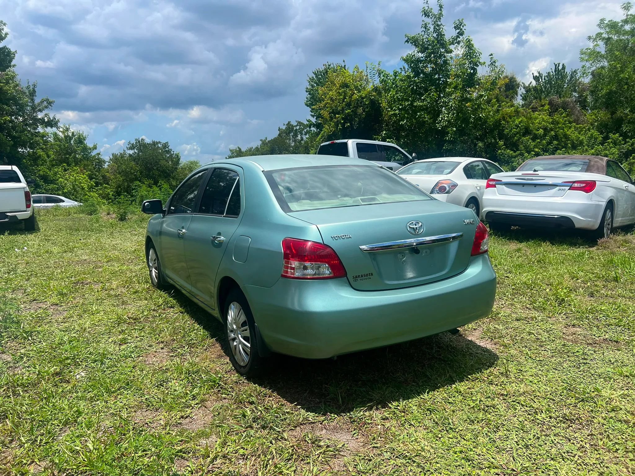 Used 2007 Toyota Yaris S FWD image 2