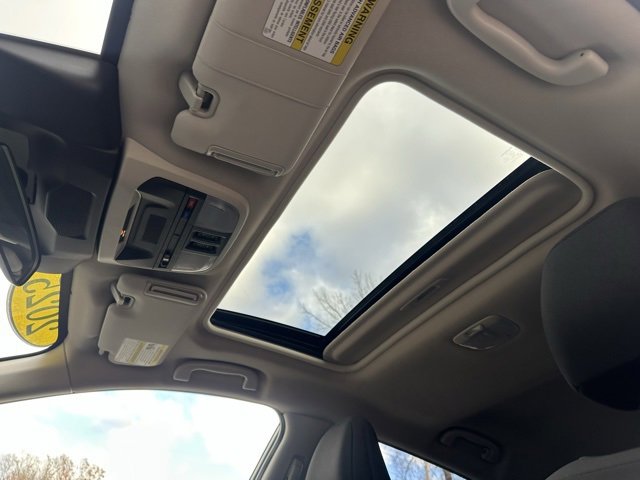 Used 2025 Subaru Crosstrek 2.5i Premium image 22