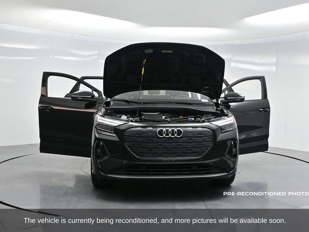 Used 2024 Audi Q4 e-tron Premium Plus w/ Premium Plus image 51
