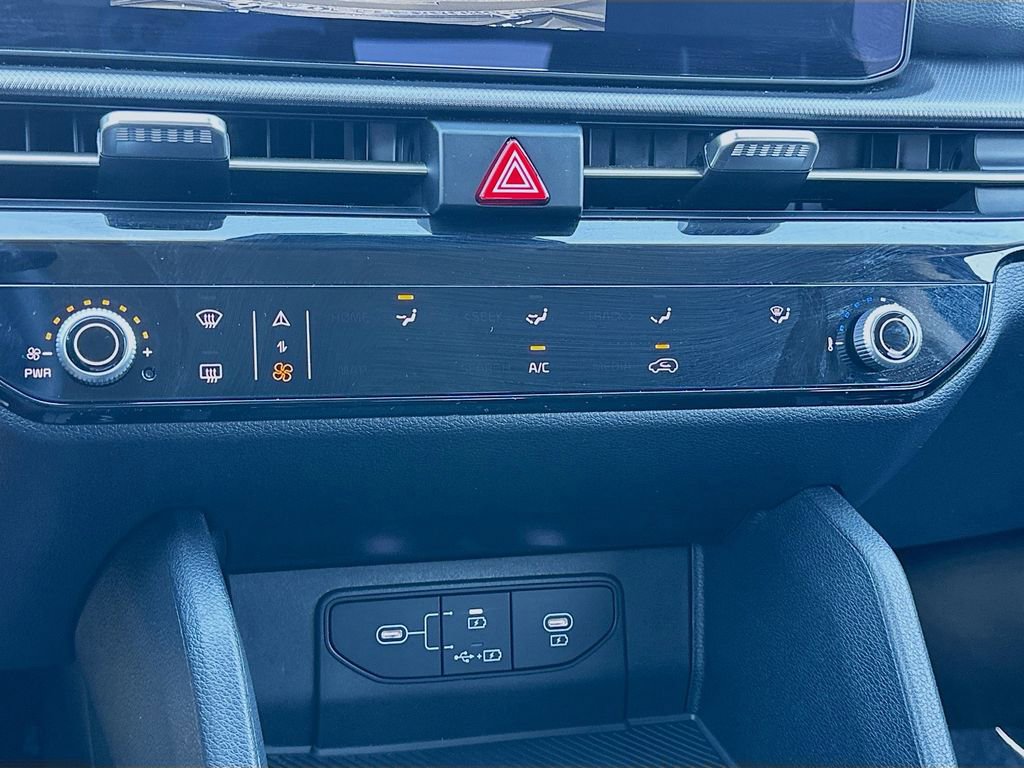 Certified 2026 Kia Sportage LX image 15