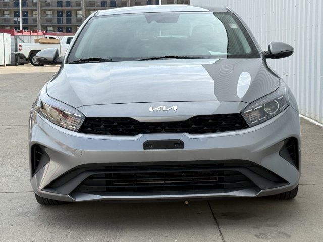 Used 2024 Kia Forte LXS w/ LXS Technology Package FWD image 7