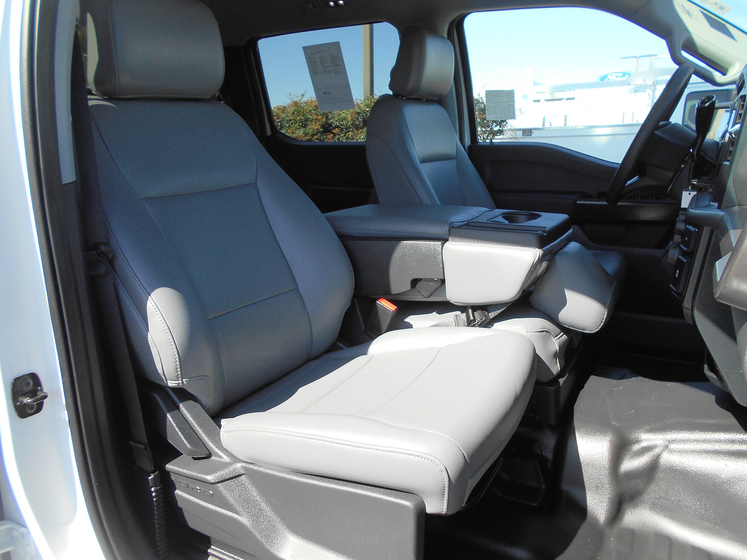 Used 2025 Ford F150 XL AWD/4WD image 8