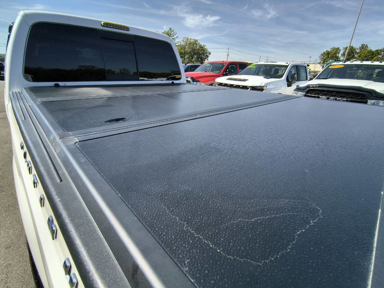 Used 2016 Ford F250 Platinum w/ FX4 Off-Road Package image 9