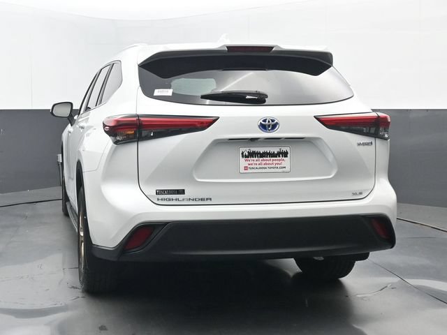 Used 2023 Toyota Highlander Bronze Edition AWD/4WD image 21