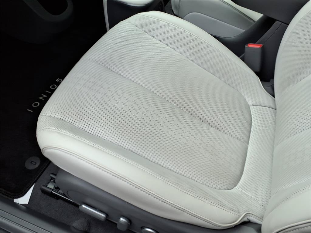 Used 2023 Hyundai Ioniq 5 SEL RWD image 20