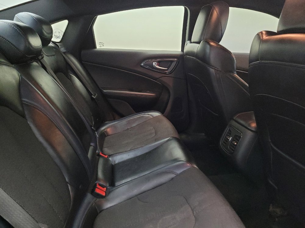 Used 2015 Chrysler 200 S w/ Comfort Group image 19